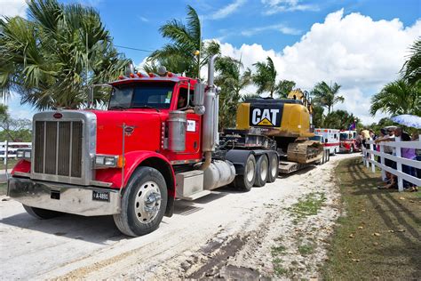 oversize load equipment regulations.